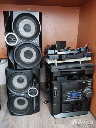 Музыкальный центр sony