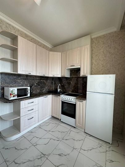 1-к. квартира, 40 м², 8/9 эт.