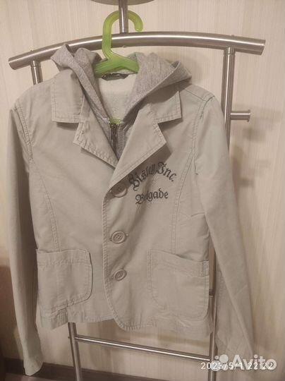 Ветровка sisley на 8 лет