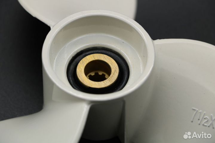 Винт гребной Yamaha 4-5 F4-F5 F6 7-1/2x8