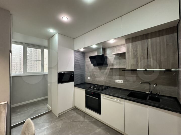 2-к. квартира, 70 м², 6/18 эт.