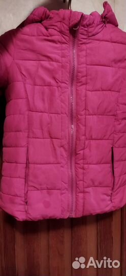 Продам куртку на девочку