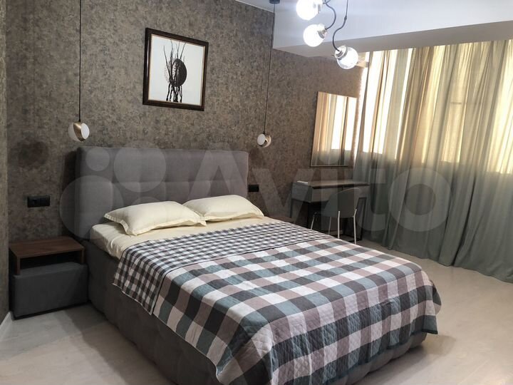 2-к. квартира, 74 м², 4/8 эт.