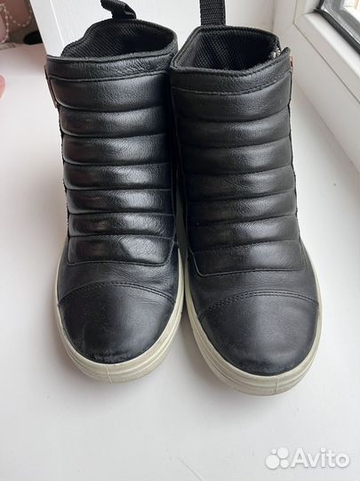 Ботинки демисезонные для девочки ecco 33