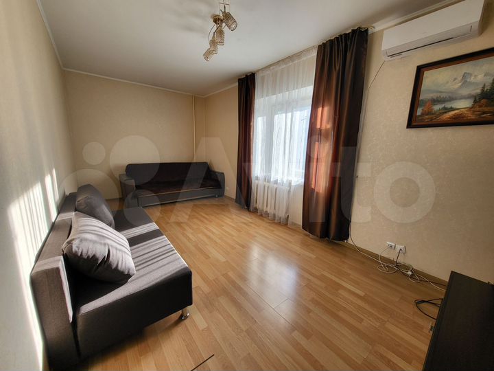 3-к. квартира, 100 м², 5/9 эт.