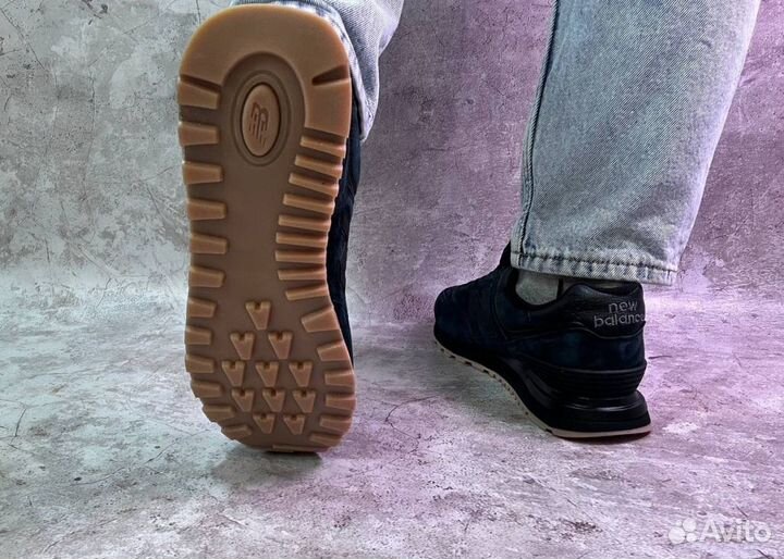 Кроссовки New Balance спортивные