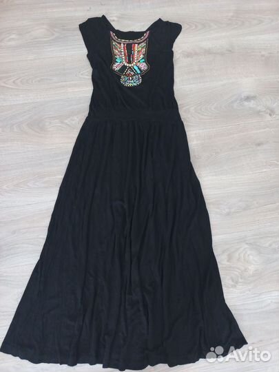 Платье женское 46 48