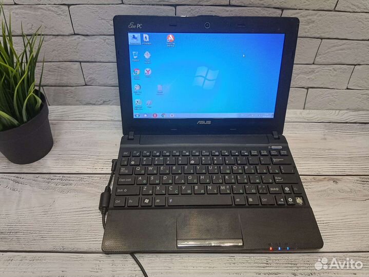 Нетбук Asus