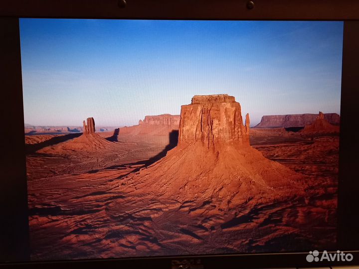 Dell 500 2х-яд Т8300\4Gb\320Gb\аккумуля 1час 40мин