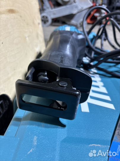 Аренда сабельной пилы