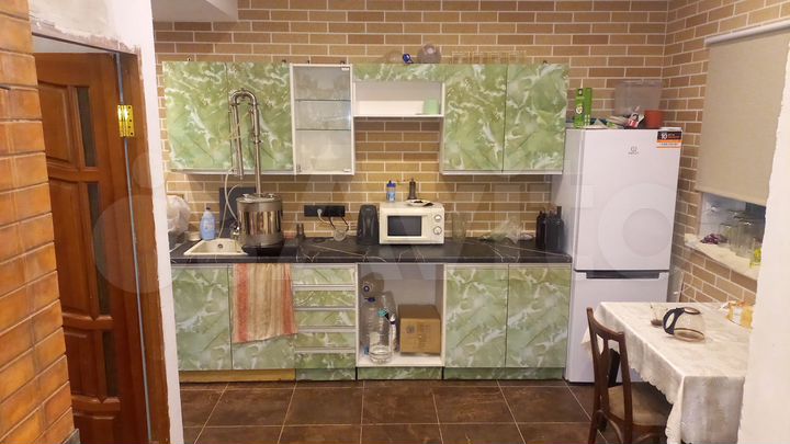 Дом 83 м² на участке 5 сот.