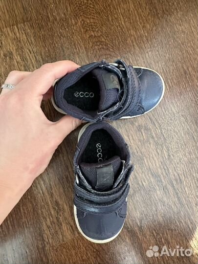 Ботинки детские ecco 20р