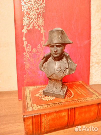 Старинный бюст Наполеона Франция шпиатр