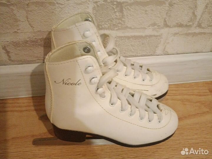 Коньки фигурные детские