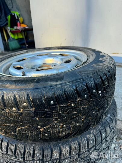 Колеса 13 радиус, 5 колес, состояние хорошее