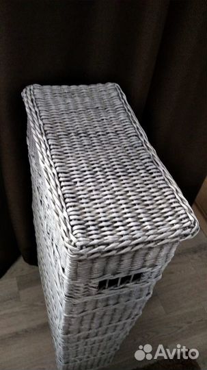 Корзина плетеная бельевая
