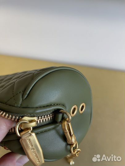 Сумка charles & keith