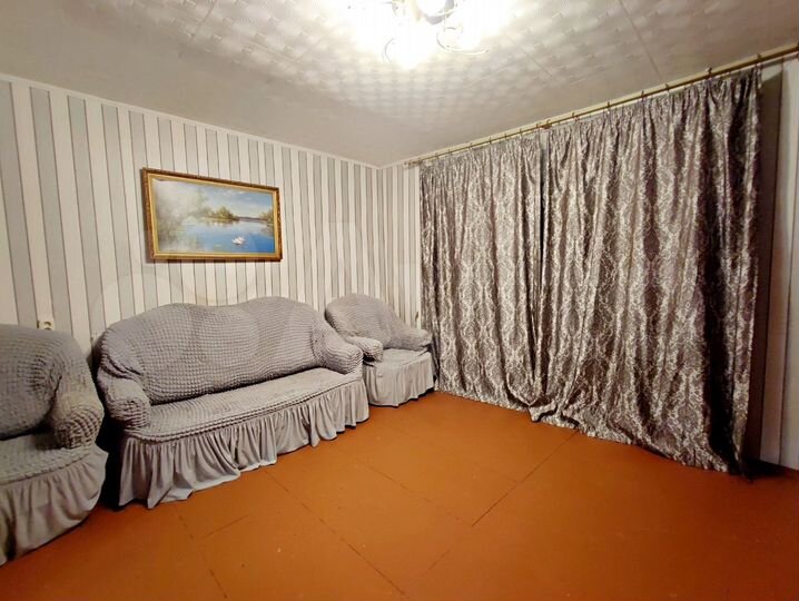 2-к. квартира, 61 м², 1/3 эт.