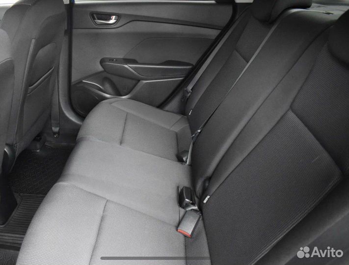 Hyundai Solaris 1.6 AT, 2011, 190 000 км