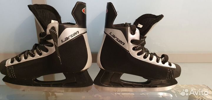 Коньки хоккейные larsen