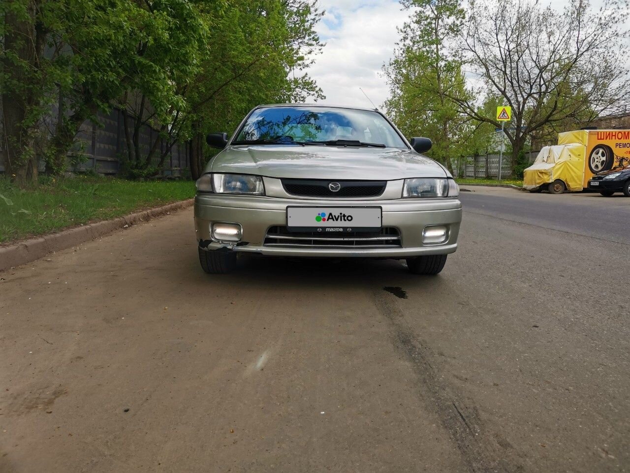 Mazda 323: фото владельца