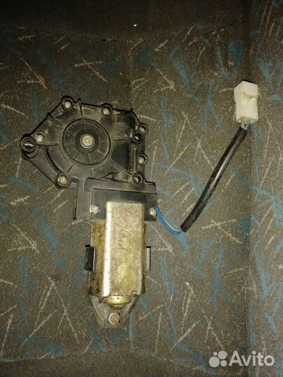 Моторчик стеклоподъемника ваз 2110