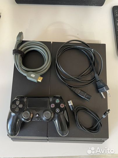 Sony playstation 4 fat 1tb