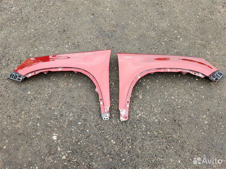 Крыло Volkswagen Tiguan 1 CDA 2011