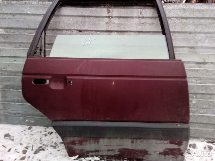 Дверь задняя правая Volkswagen Passat B3 88-93