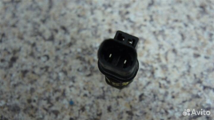 Датчик давления гур Nissan Sunny