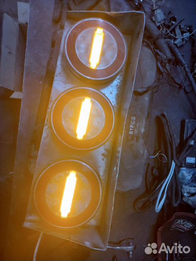 Задние фонари