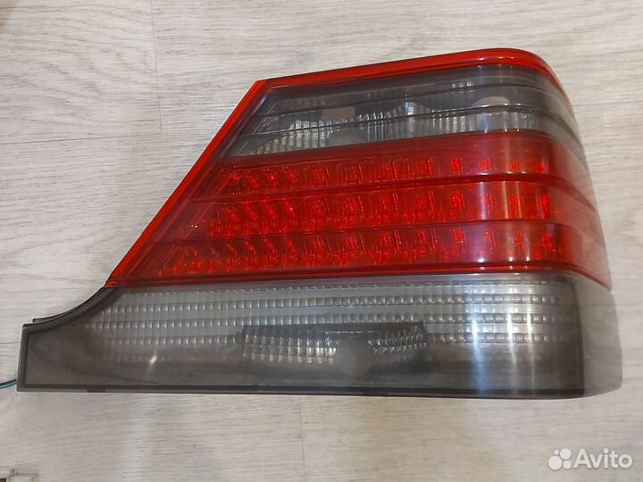 Задние светодиодные фонари на Мерседес w140