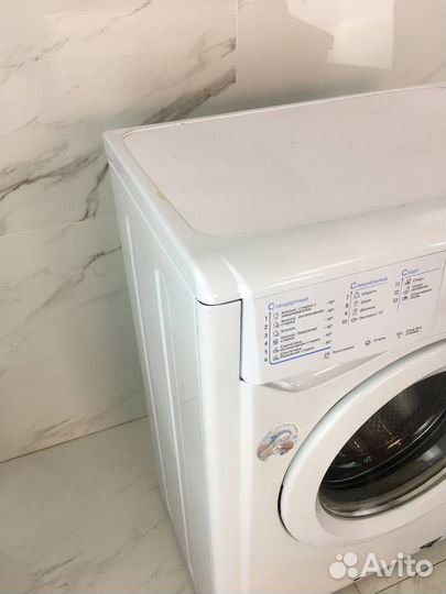 Стиральная машина бу Indesit iwsc5105