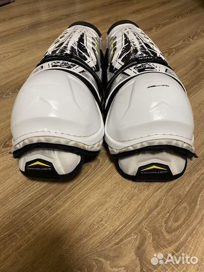 Хоккейные щитки CCM Ultra Tacks (р-р 16)