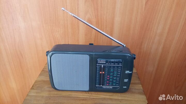 Радиоприемник Tecsun R-404T