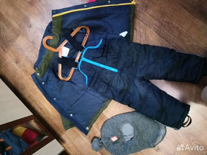 Костюмы осенний и зимний