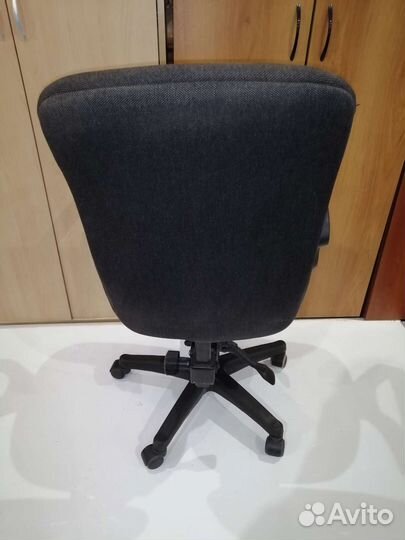 Компьютерное кресло
