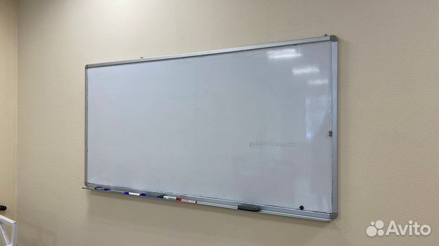 Магнитно маркерная доска