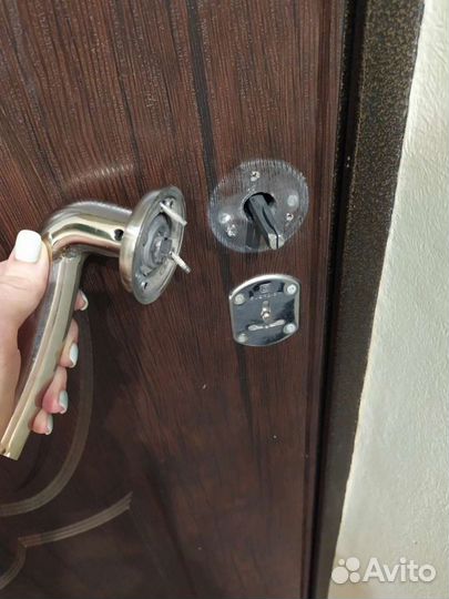 Замена Замков/ Ремонт Замков/ Замена Доводчиков