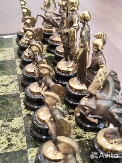 Шахматы из натурального камня