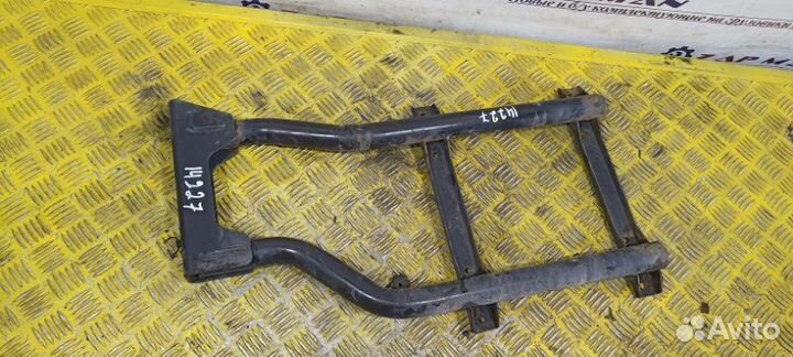 Кронштейн переднего крыла правый Man Tgl