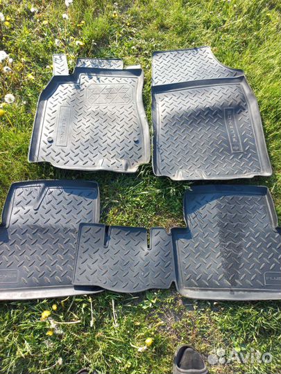 Автомобильные коврики