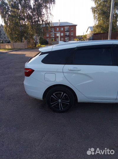 LADA Vesta 1.6 МТ, 2019, 60 000 км