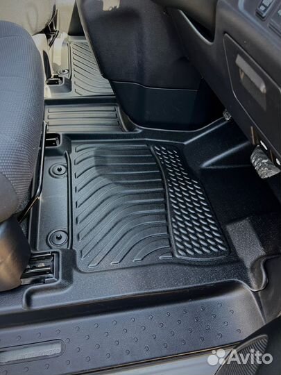 Коврики в салон Kamatto 3D Nissan Serena C27 16+