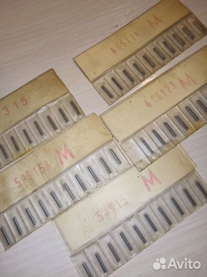 Резцы для часового станка