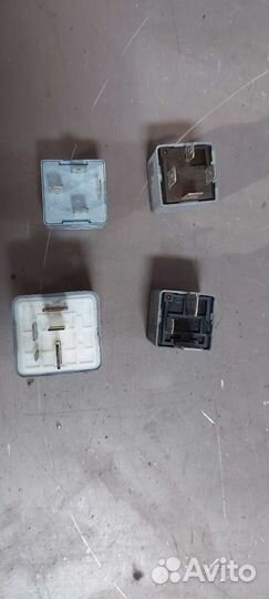 Реле на Volkswagen Passat B5