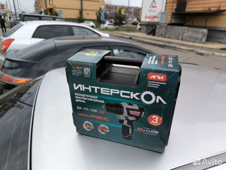 Безщёточный шуруповерт интерскол да-10/12В, 2.5 Ач