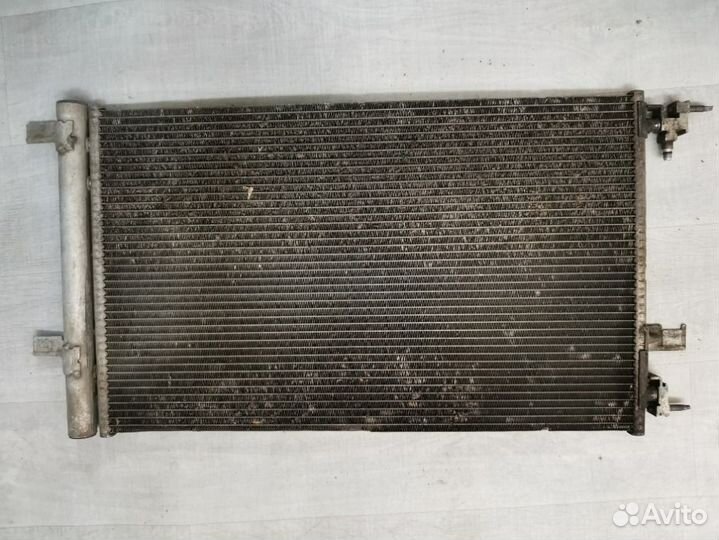 Радиатор кондиционера Chevrolet Cruze J300