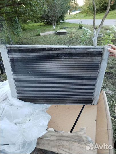 Радиатор бмв 5е60530