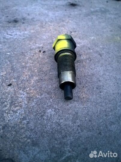 Натяжитель цепи грм mb om601 2.0d